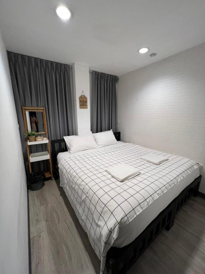 White House Hostel Bangkok Exterior foto